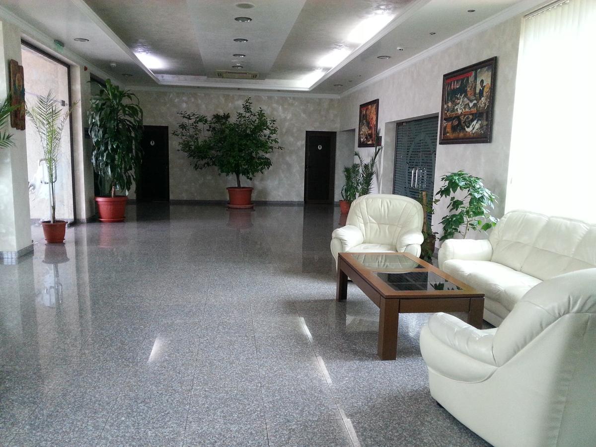 Hotel Sveti Nikola Sliven Exteriér fotografie
